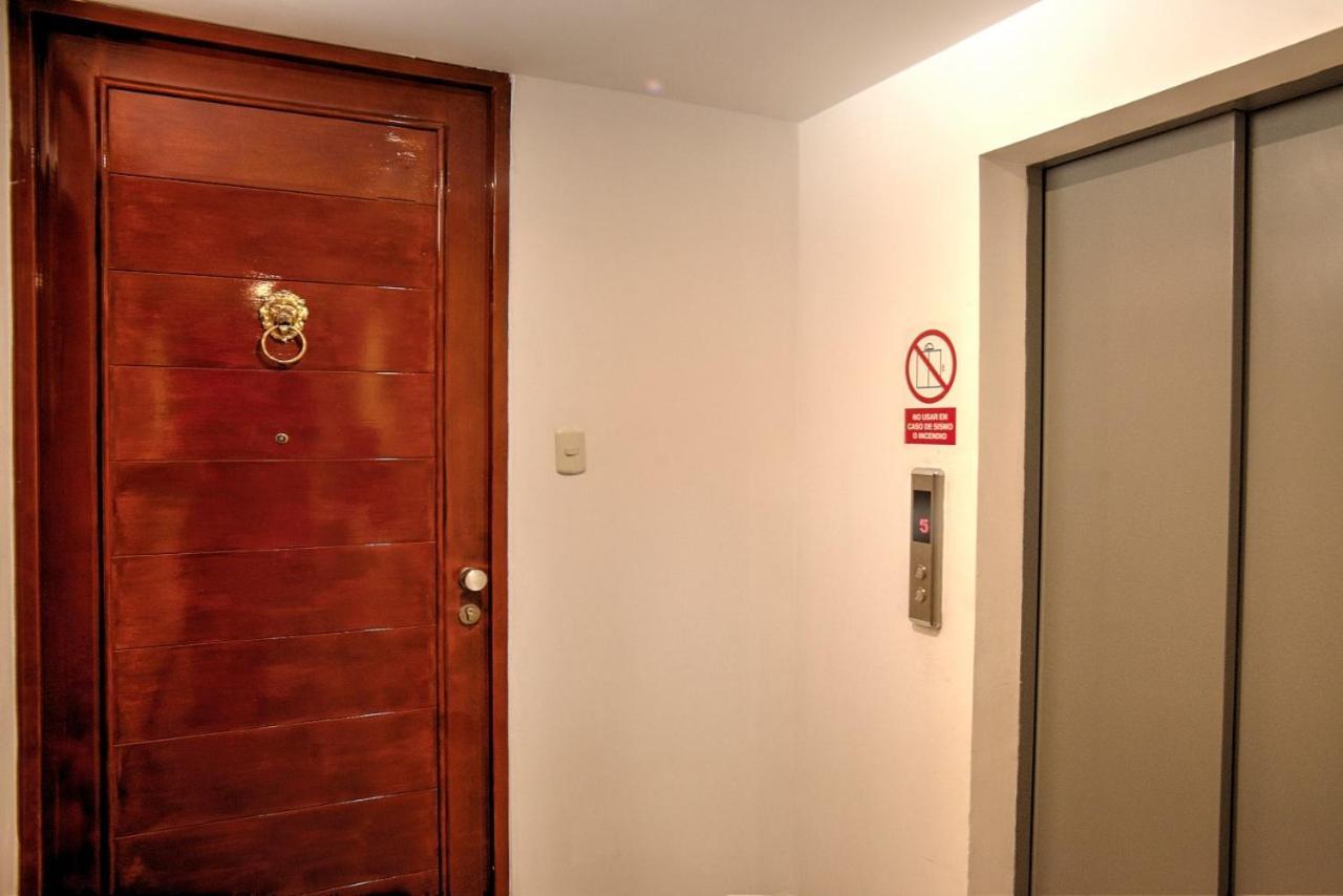 Appartement Dpto Entero, 2do Piso, Ascensor Y Cochera